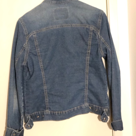 Levi’s jacket!!! - Picture 7 of 7